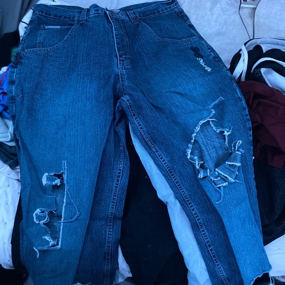 Hello Kitty pants - Picture 2 of 2